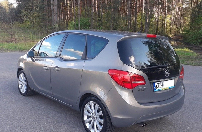 Opel Meriva cena 29900 przebieg: 61000, rok produkcji 2012 z Krzeszowice małe 466